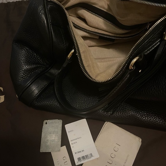 Elegant Gucci handbag in  Black Leather SOHO Boston Tassel Bag - Picture 7 of 8